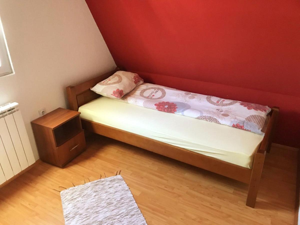 House Sandra Žabljak Buitenkant foto