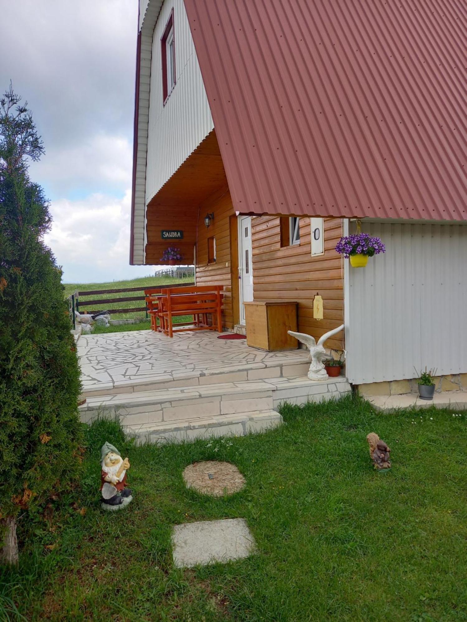 House Sandra Žabljak Buitenkant foto