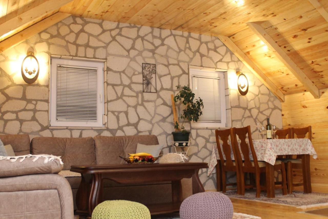 House Sandra Žabljak Buitenkant foto